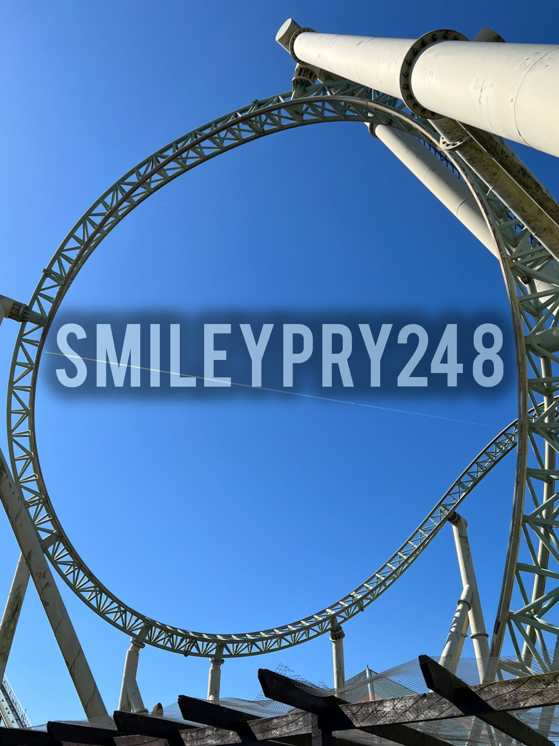 SmileyPry248